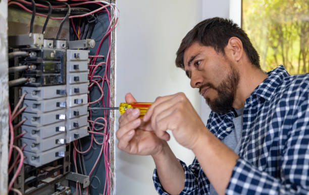 Best Affordable Emergency Electrician  in Carrollton, KY